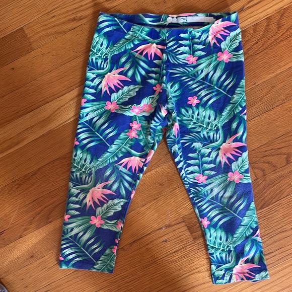 Lot Of Girls Capris - Picture 4 of 7